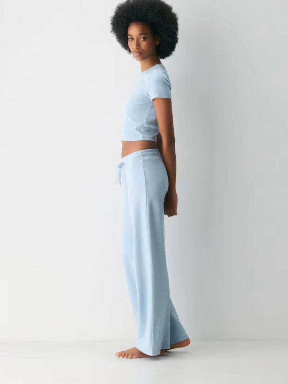 NWT Aritzia Homestretch Rib KICKBACK Pant Ripple Blue L - Picture 3 of 9